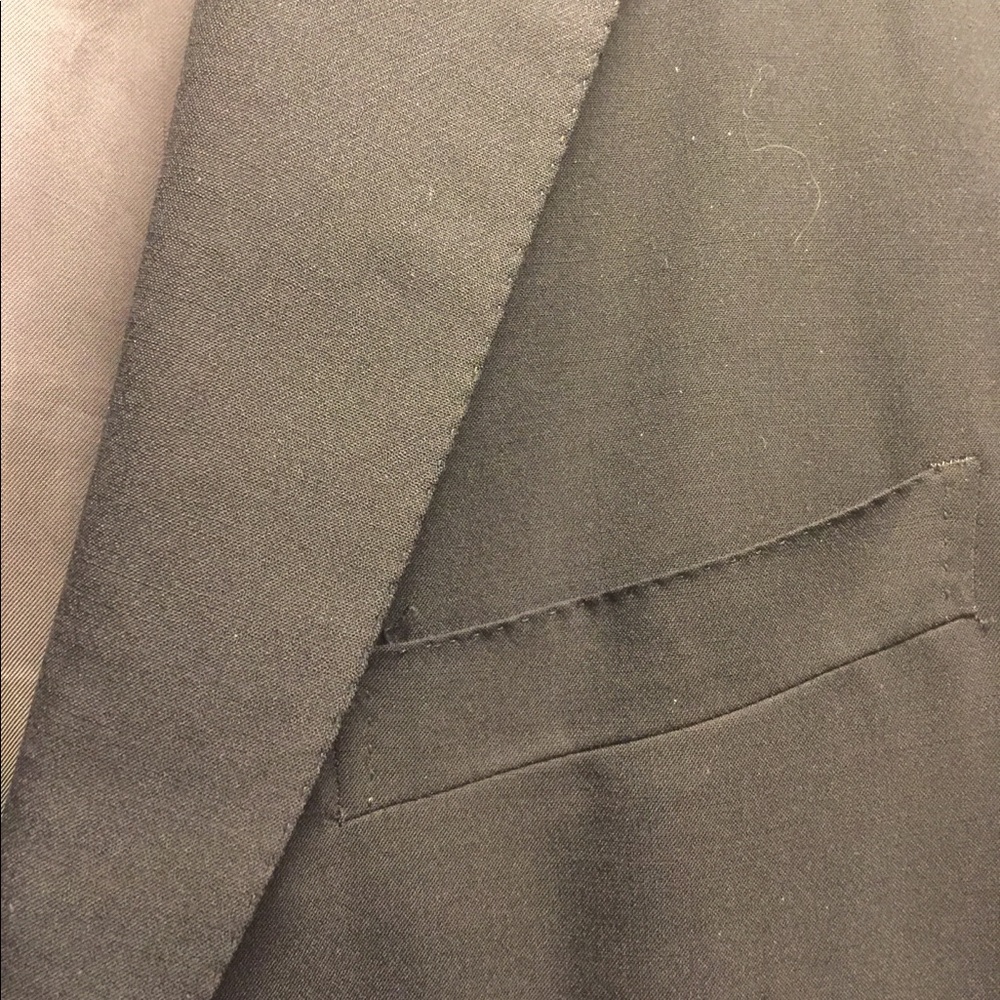 Ermenegildo Zegna Black Blazer 44R Like New FINAL DROP - Picture 2 of 8